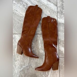 Chunky Heeled Boot